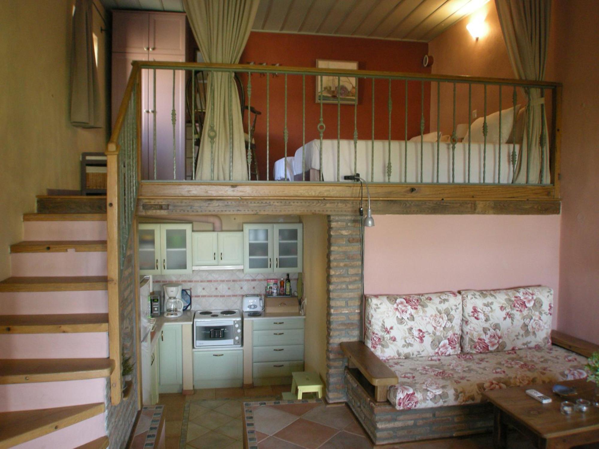 To The Garden Guest House Angairia Ruang foto